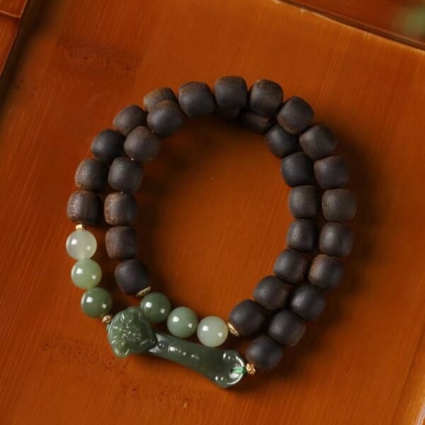 Tibetan Buddhism Premium Guanyin Bodhisattva Jade Ruyi Agarwood Chen Nan Beaded Bracelet