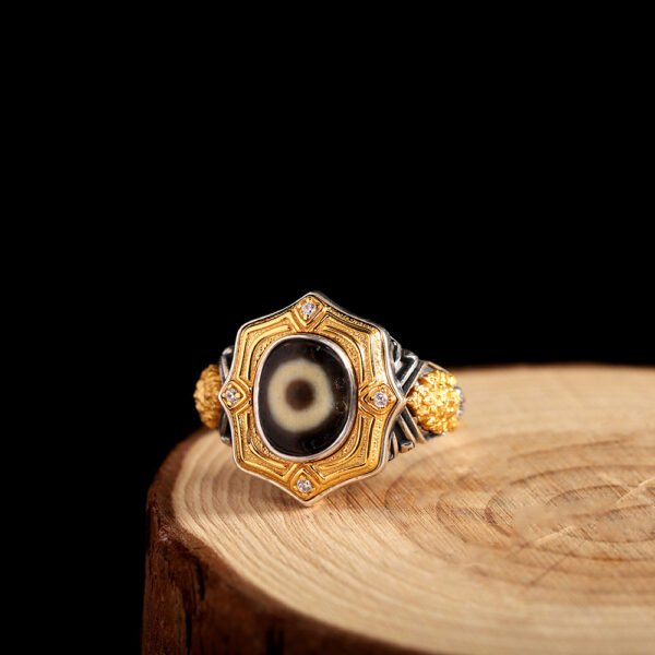 S925 Silver Tibetan Buddhist Premium Agate Dzi Bead Ring